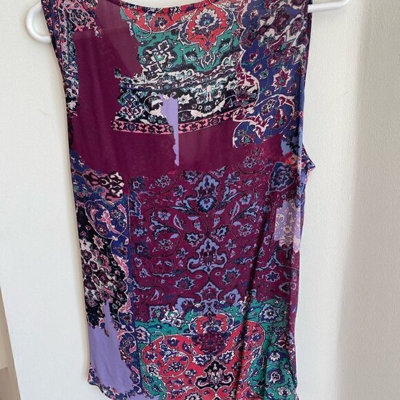 Nicole Miller multicolor sleeveless blouse- size medium - Picture 7 of 11